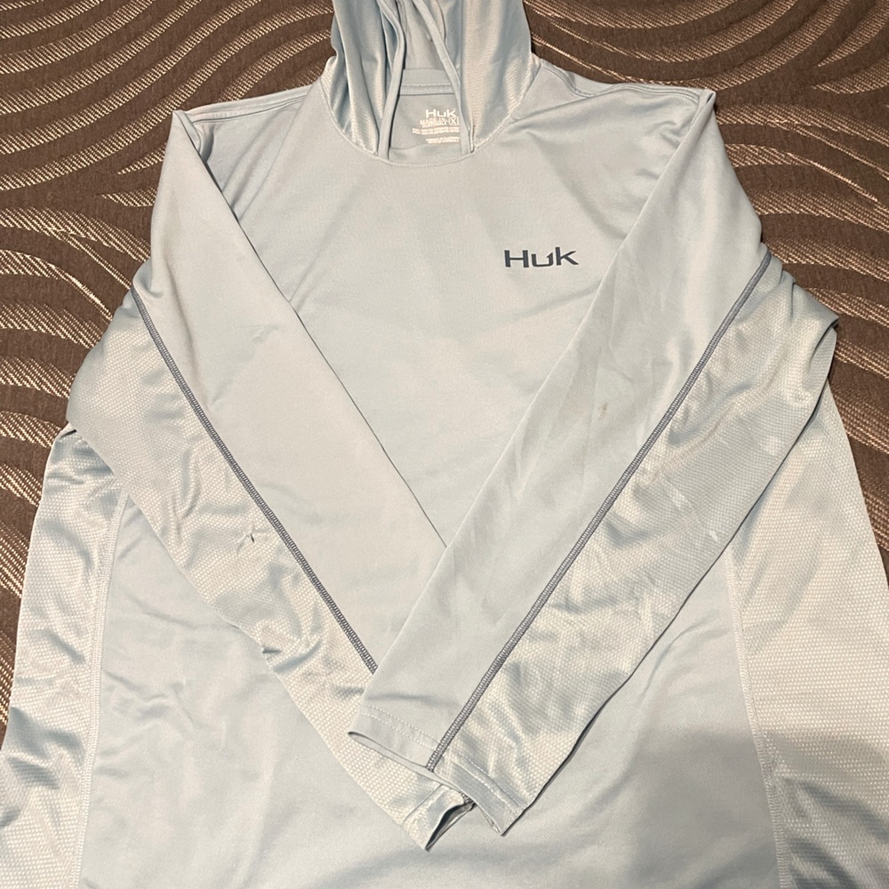 Huk long sleeve hoodie performance tshirt. Baby blue
